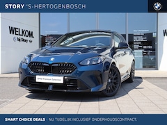 BMW 1-serie - 120 M Sport Automaat / Trekhaak / Panoramadak / Sportstoelen / Comfort Access / Achteruitr