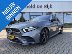 Mercedes-Benz A-klasse - 180 Business Solution AMG Night Upgrade