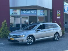 Volkswagen Passat Variant - 1.4 TSI GTE Highline | Pano | Trekhaak