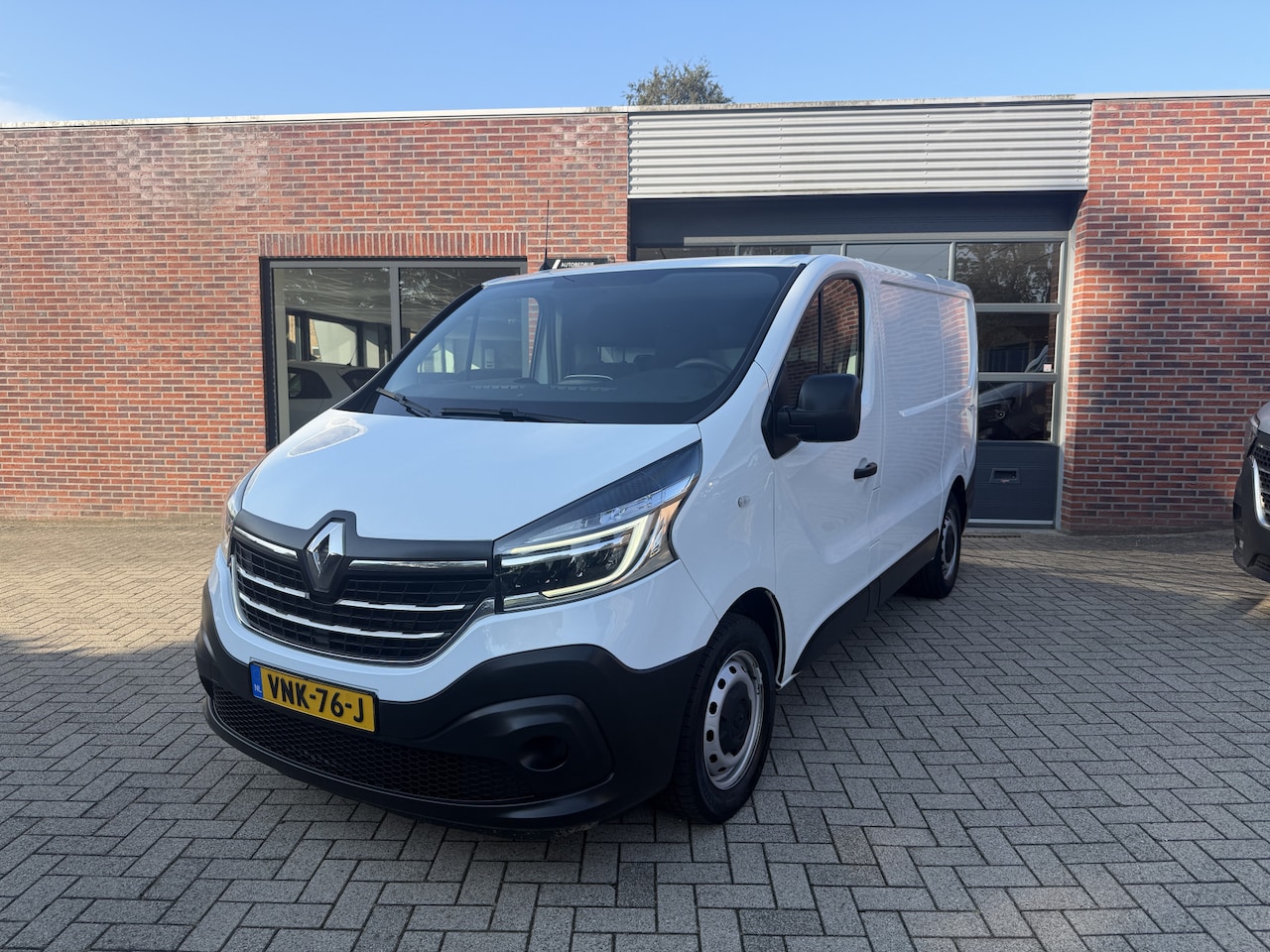 Renault Trafic - 2.0 dCi 120 T29 L1H1 Luxe 2.0 dCi 120 T29 L1H1 Luxe - AutoWereld.nl