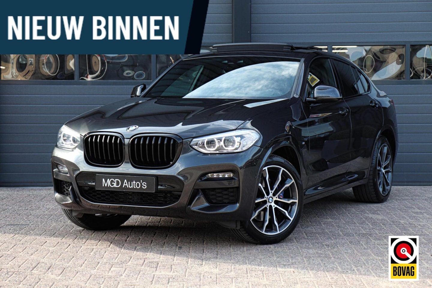 BMW X4 - xDrive30i M-Sport M-Pakket |PANODAK|H&K|MEMORY|KEYLESS|CAMERA|CARPLAY|TREKHAAK|STOELVERW. - AutoWereld.nl