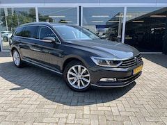 Volkswagen Passat Variant - 1.4 TSI ACT Highline Automaat / Carplay / ACC / HUD / Virtual Display / Stoelverwarming