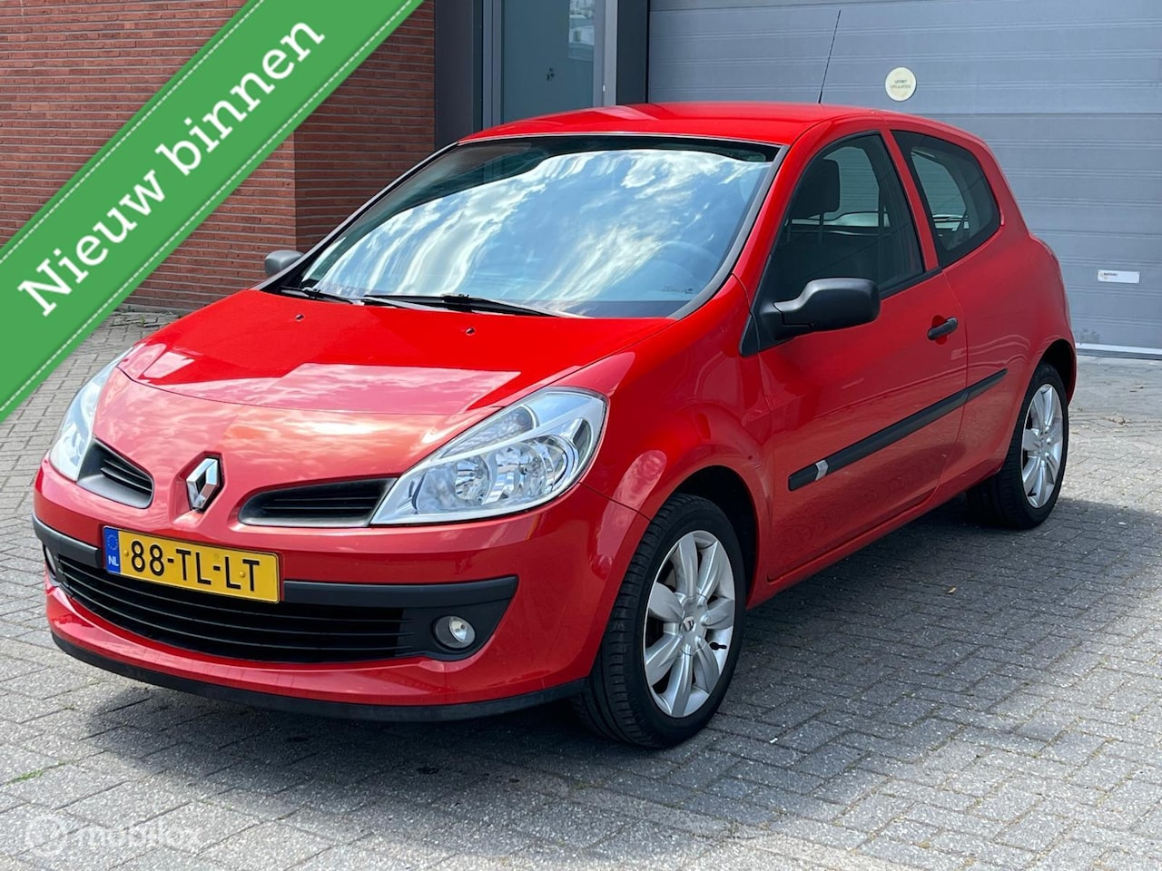 Renault Clio - 1.4-16V Expression✅️Airco✅️Apk✅️ - AutoWereld.nl