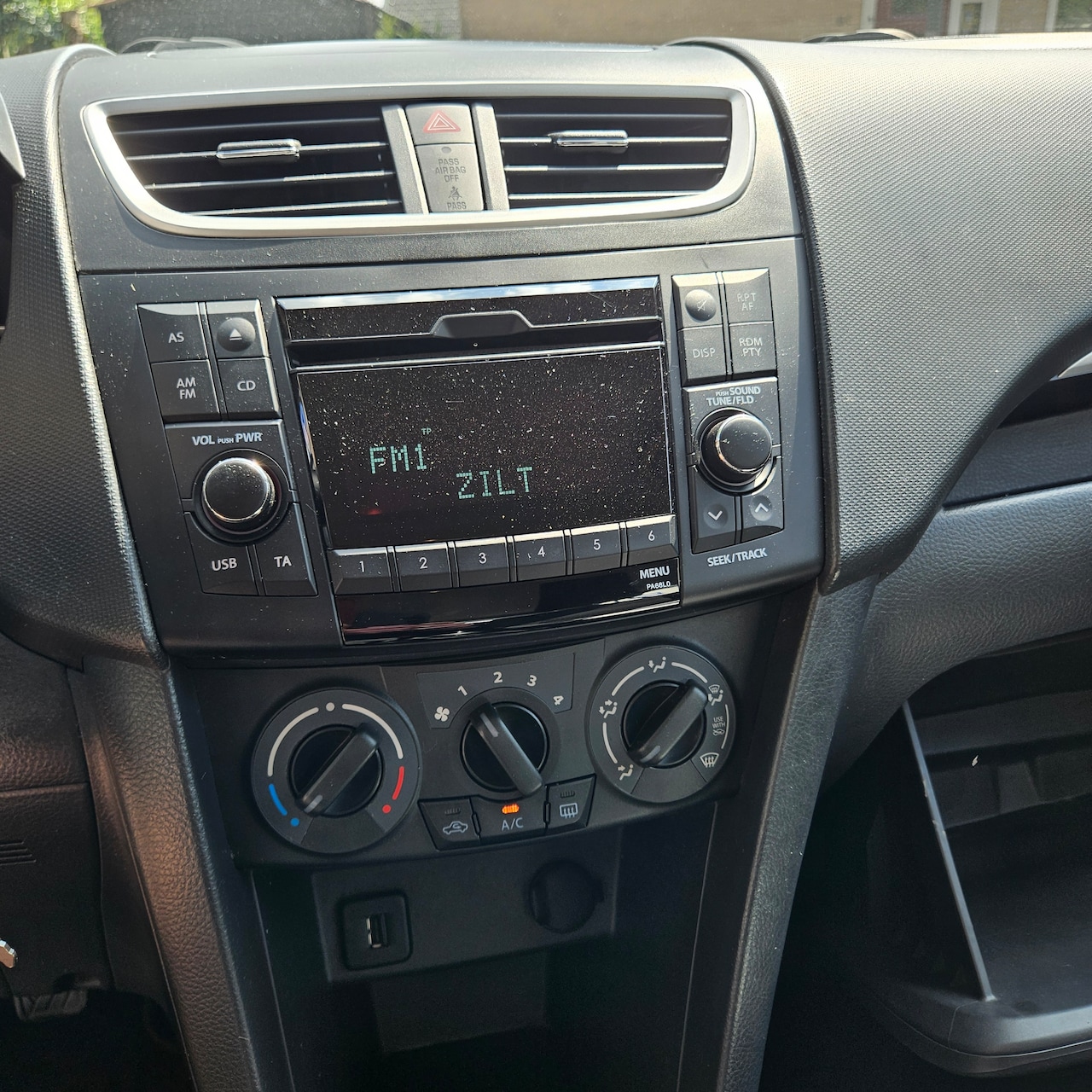 Suzuki Swift - 1.2 Bandit EASSS