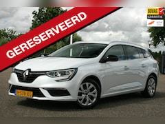 Renault Mégane Estate - 1.3 TCe Limited / trekhaak / navi / pdc / keyless