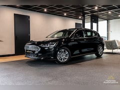 Ford Focus - 1.0 EBH Titanium