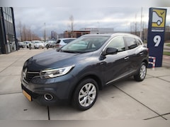 Renault Kadjar - 1.3 TCE Limited Winterpakket, Half leder, Navi/Camera, Carplay Zomeractie