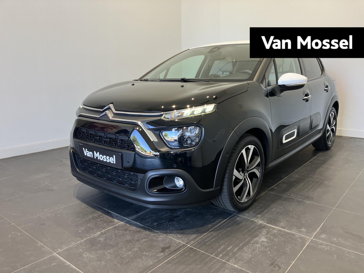 Citroën C3 - 1.2 PureTech Shine | APPLE CARPLAY & ANDROID AUTO | NAVIGATIE | DAB | - AutoWereld.nl