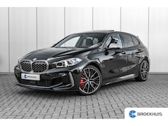 BMW 1-serie - M135i xDrive High Executive 306 PK | Panoramadak | Harman Kardon | Geheugen Stoelen | Stuu