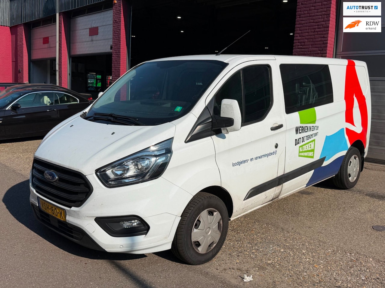 Ford Transit Custom - 300 2.0 TDCI L2H1 DC Dubbel cabine EURO 6 Motor stuk|Engine Broken! - AutoWereld.nl