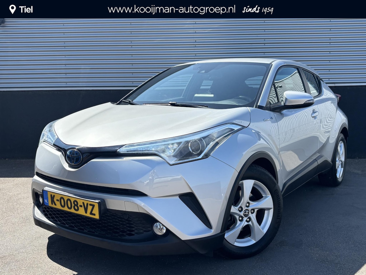 Toyota C-HR - 1.8 Hybrid Dynamic Navigatie, Adaptieve Cruise control, Climate control, Achteruitrijcamer - AutoWereld.nl