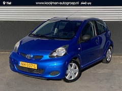 Toyota Aygo - 1.0-12V Access airco / 5 deurs / leuke zuinige auto