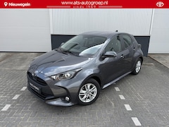Toyota Yaris - 1.5 Hybrid 115 Business Plus Special | Parkeersensoren Voor en Achter | Stoel en Stuurverw