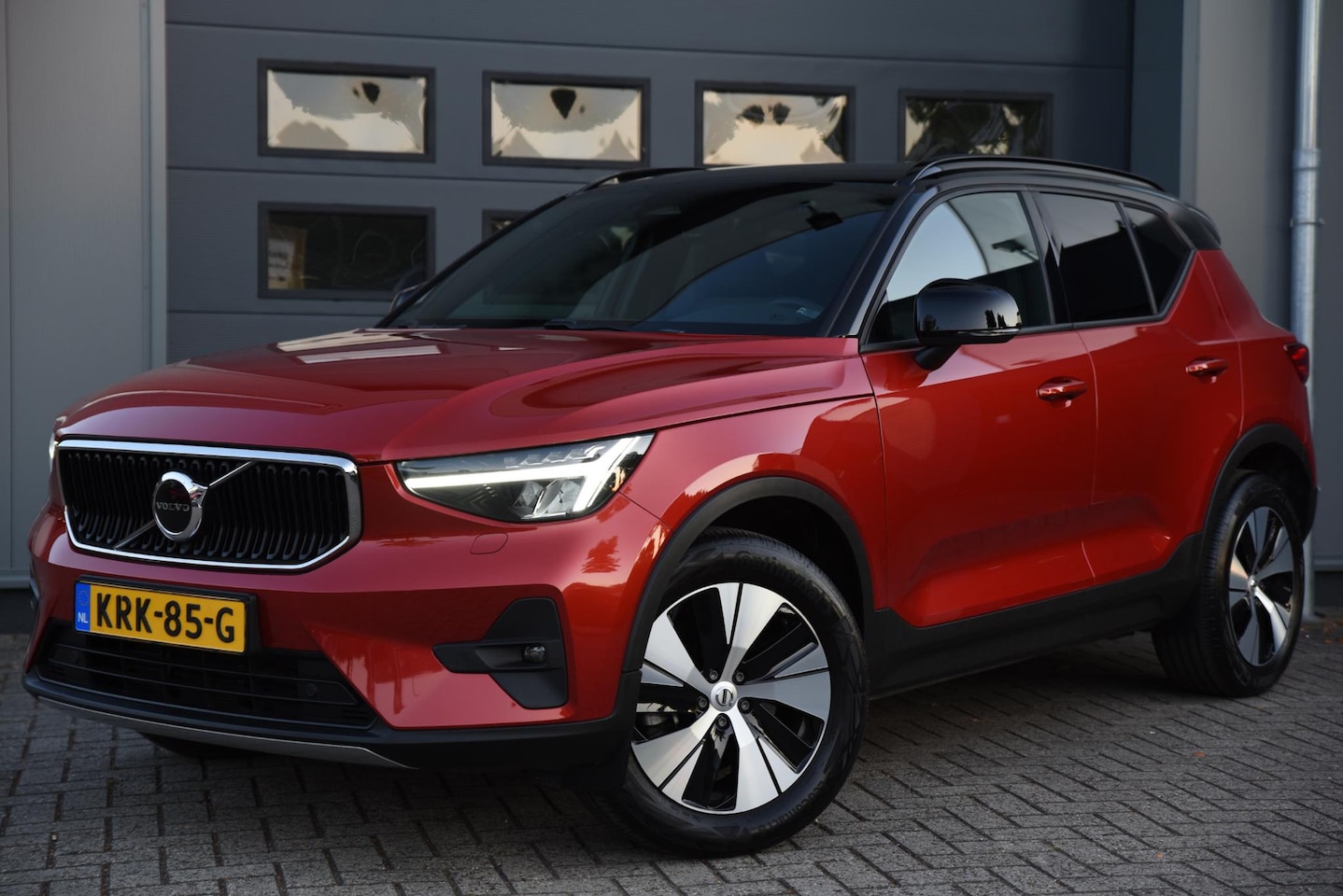 Volvo XC40 - 2.0 B3 Core 2 TONE / Camera / Google - AutoWereld.nl
