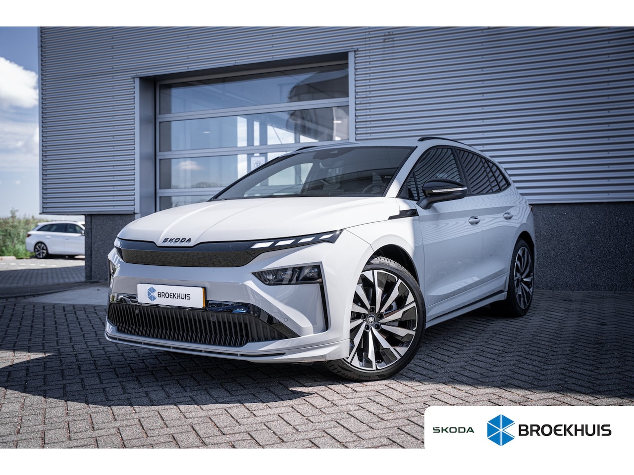 Skoda Enyaq iV - 85 Sportline | Achteruitrijcamera | Apple Carplay/Android Auto|telefoonintegratie premium - AutoWereld.nl