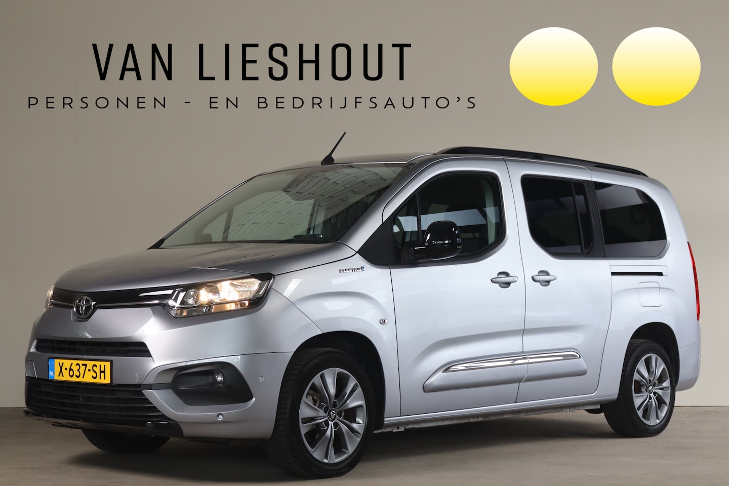 Toyota PROACE CITY Verso Electric - Dynamic Long 50 kWh 7p. NL- Auto!! Dode Hoek I Camera I Keyless E+S - AutoWereld.nl