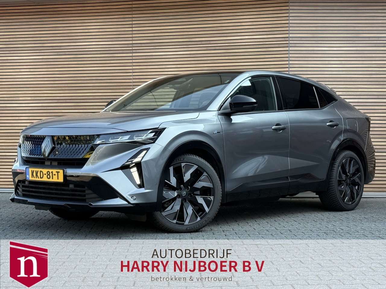 Renault Rafale - 1.2 E-Tech 4x4 plug-in hybrid 300 esprit Alpine Pack Privilège / Pack Light & Sound / 360* - AutoWereld.nl