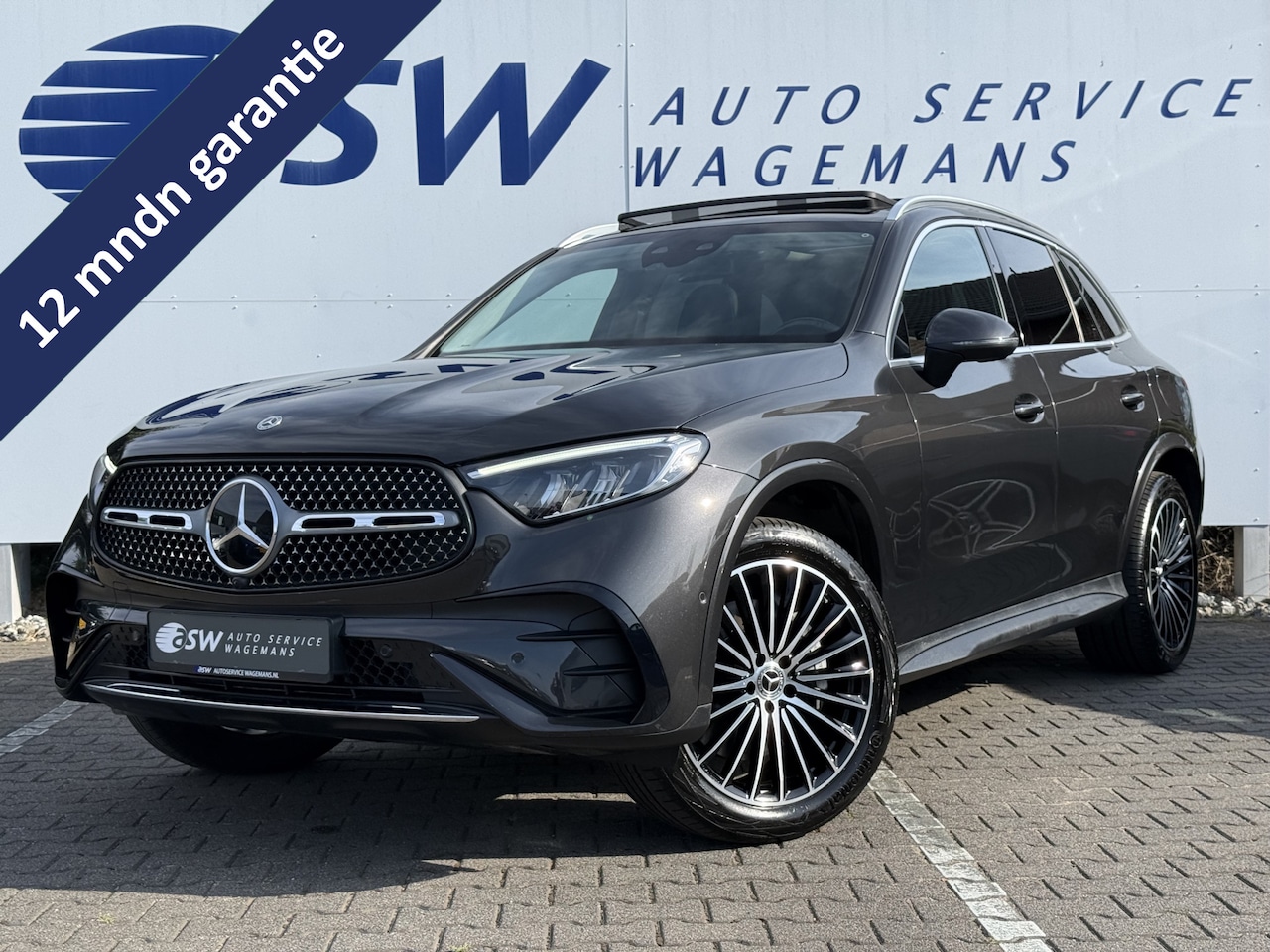 Mercedes-Benz GLC-klasse - 300e 4MATIC AMG Line | Pano | Trekhaak | Distronic | Camera | 20 inch - AutoWereld.nl
