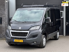 Peugeot Boxer - 330 2.0 BlueHDI L1H1 Premium Pack 2x Schuifdeur, Navi, Camera, Cruise, NAP