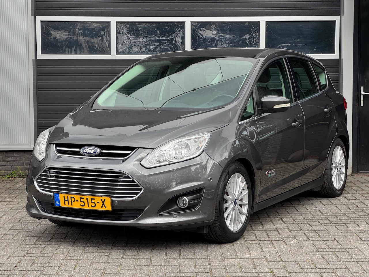 Ford C-Max - 2.0 Plug-in Hybrid Titanium Automaat, Navi, Camera, Stoelverwarming, NAP - AutoWereld.nl