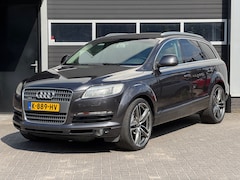 Audi Q7 - 4.2 FSI quattro 5+2 Xenon, Trekhaak, Keyless, Memory Stoelen,