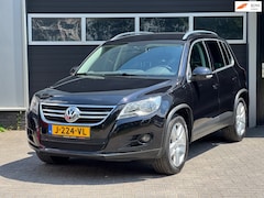 Volkswagen Tiguan - 1.4 TSI Comfort&Design Navi, Camera, PDC,