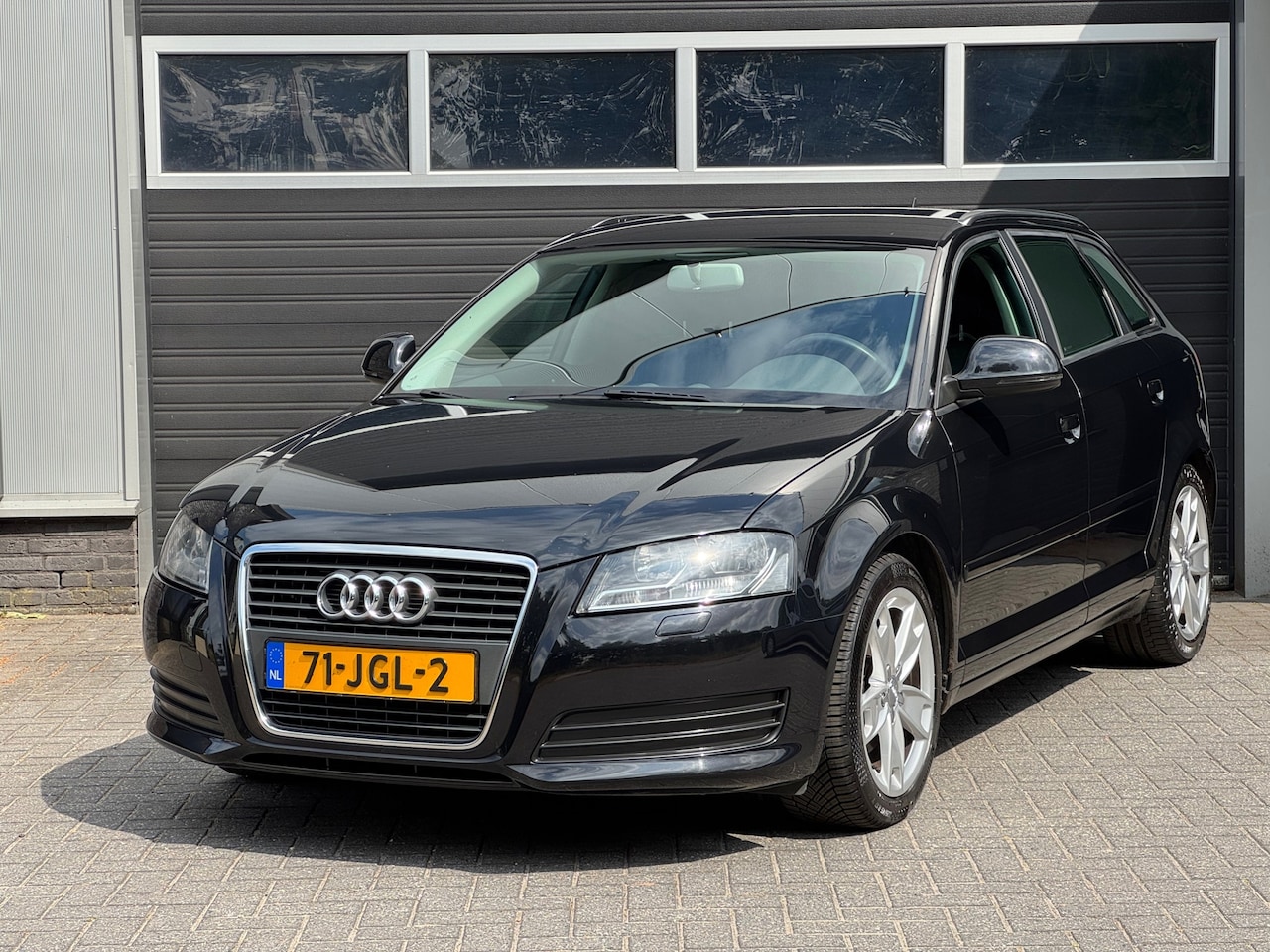 Audi A3 Sportback - 1.4 TFSI Attraction Pro Line Business DSG, Navi, Clima, Cruise Control, NAP - AutoWereld.nl