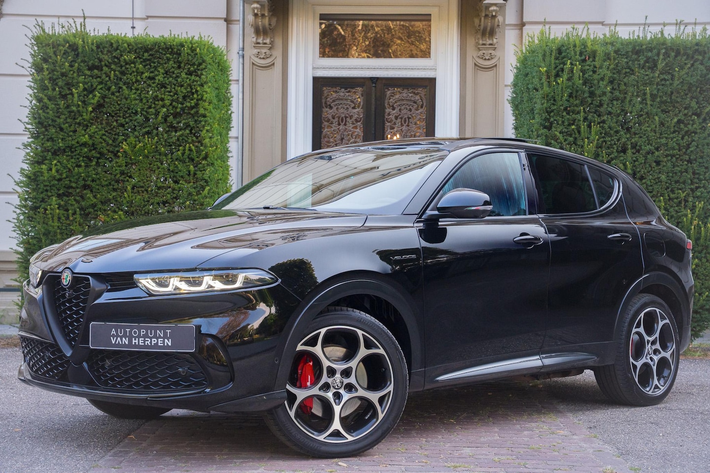 Alfa Romeo Tonale - 1.3T PHEV Veloce PANO | 360 CAM | BLIND SPOT | ADAPTIVE - AutoWereld.nl