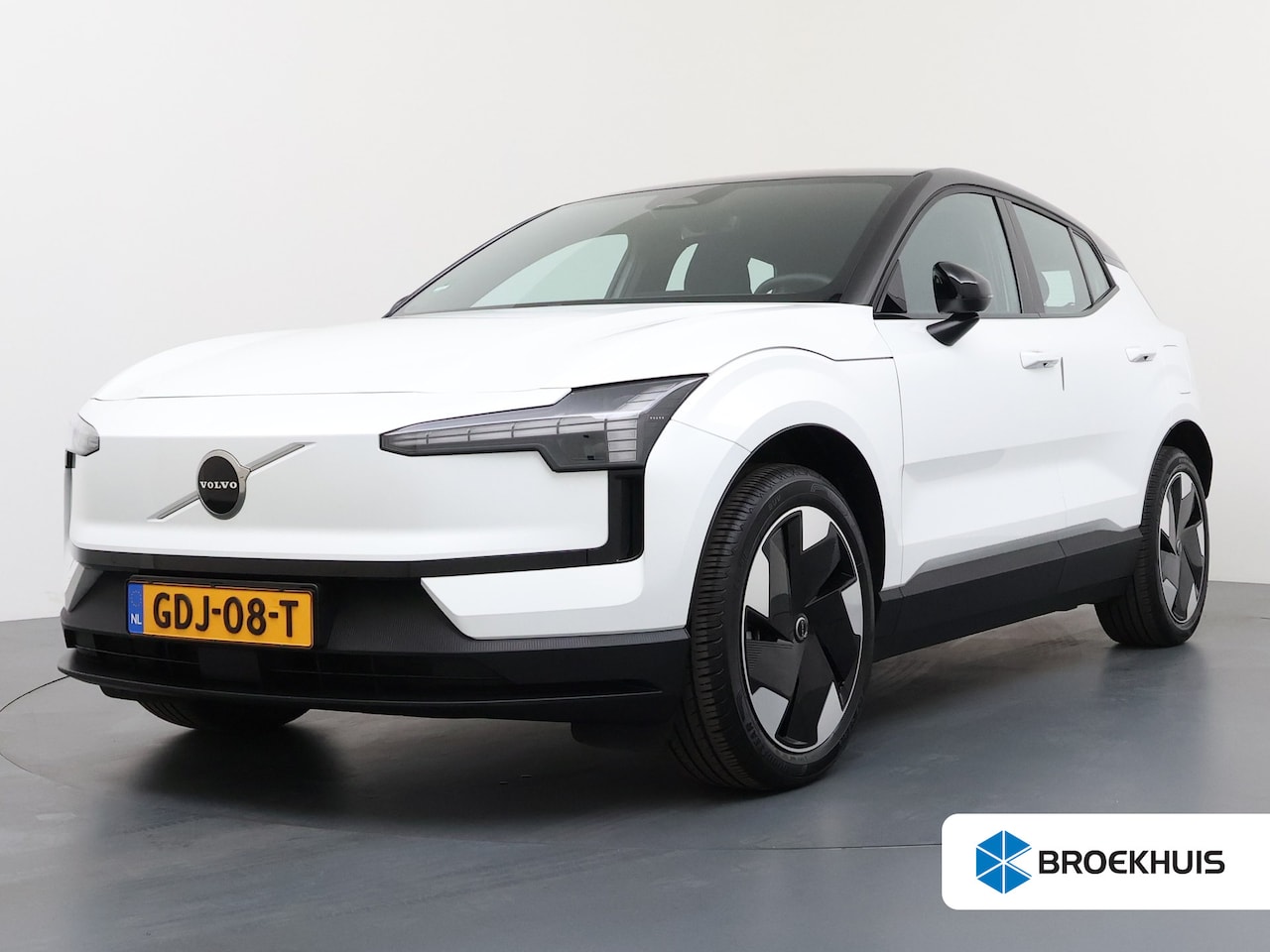 Volvo EX30 - Single Motor Extended Range Plus 69 kWh - AutoWereld.nl