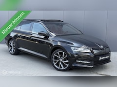 Skoda Superb Combi - 1.4 TSI iV Sportline Pano Trekhaak