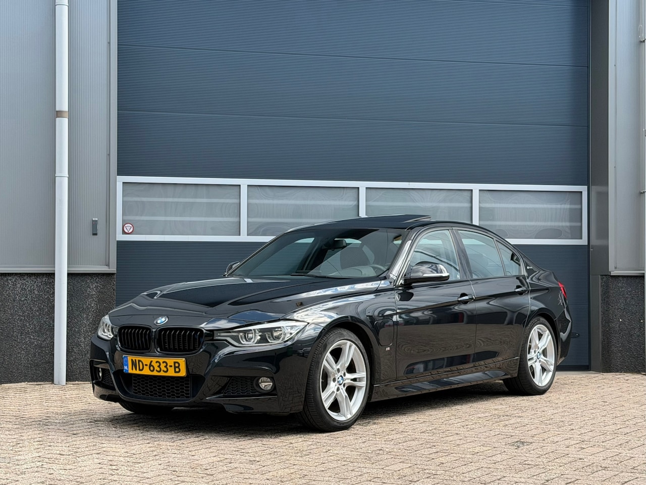 BMW 3-serie - 330e Centennial High Executive bj.2016 M-sport|Opendak|Sport leder|Nap. - AutoWereld.nl