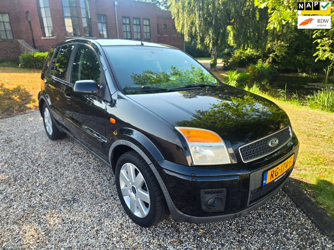 Ford Fusion - 1.6-16V Futura AIRCO *apk:31-07-2027 - AutoWereld.nl