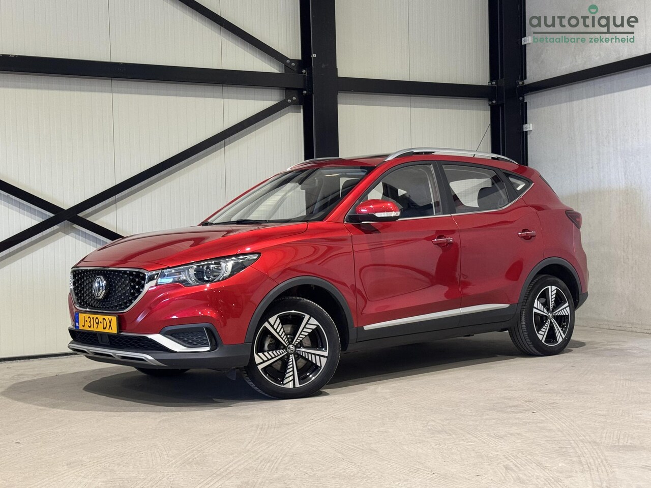 MG MG ZS EV - Luxury 45 kWh | leder | panorama | navi | - AutoWereld.nl