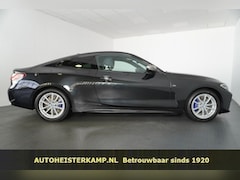 BMW 4-serie Coupé - M440i xDrive 374 PK ACC EL. Sportstoelen Leder Camera