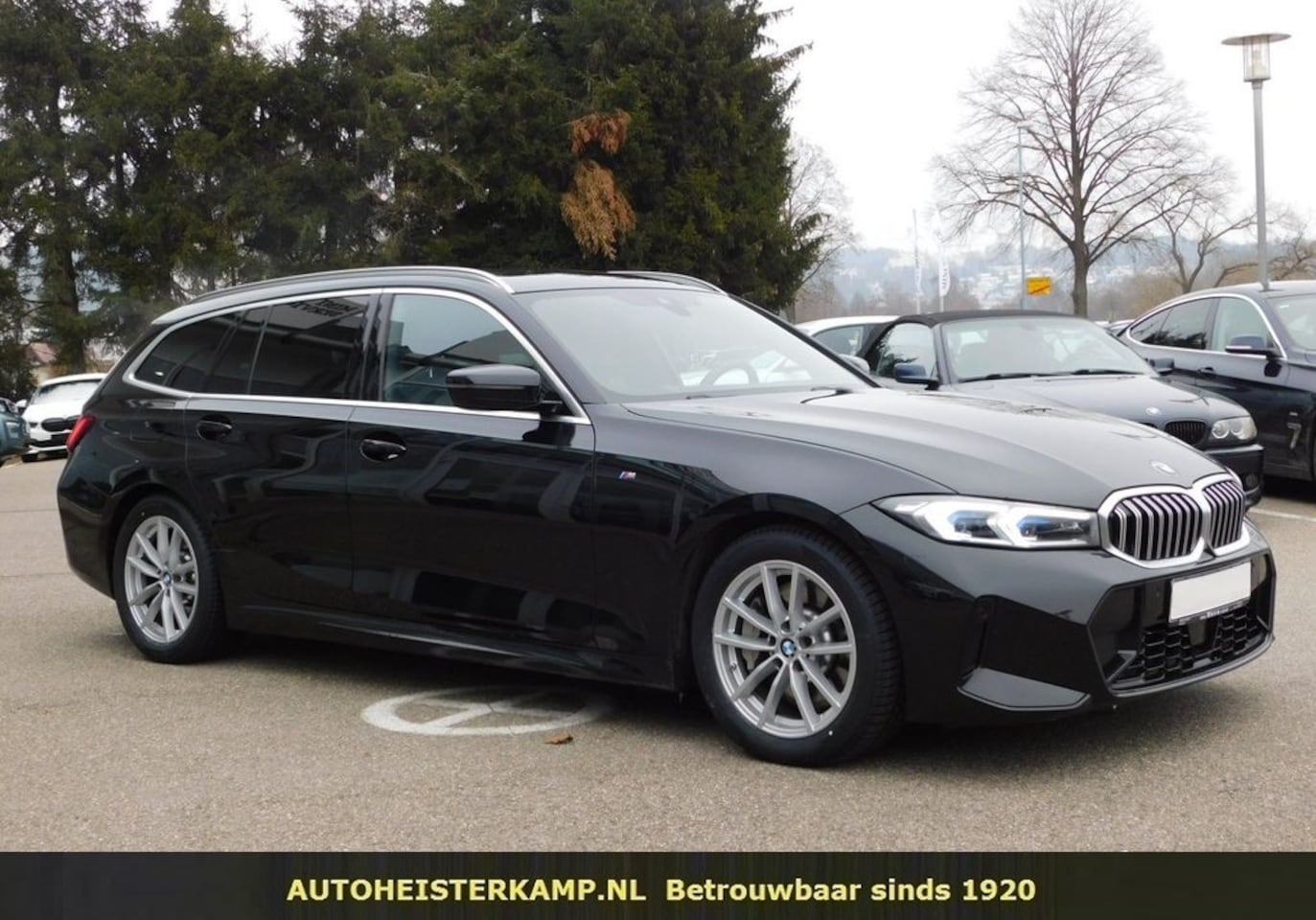 BMW 3-serie Touring - 330d 286 PK M-Sport ACC Head-Up EL. Sportstoelen Trekhaak - AutoWereld.nl