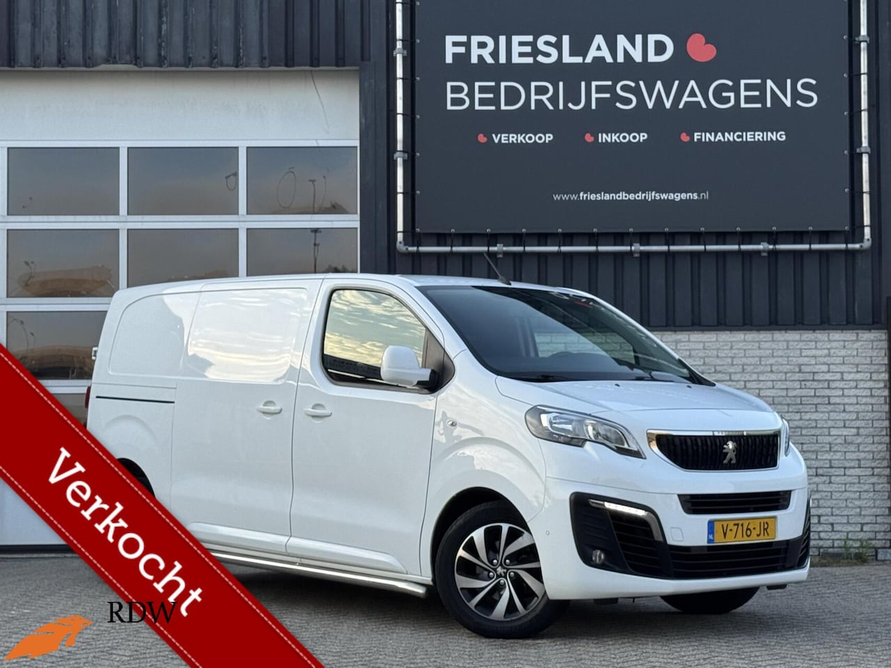 Peugeot Expert - Bestel 231L 2.0 BlueHDI 120 Premium Pack - AutoWereld.nl