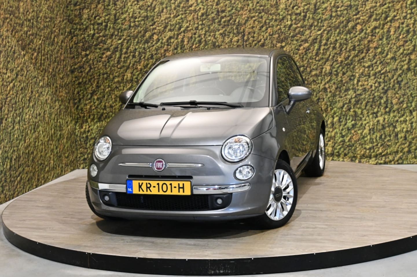 Fiat 500 - 1.2 Lounge | PDC | Airco - AutoWereld.nl