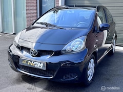 Toyota Aygo - 1.0-12V Dynamic Blue