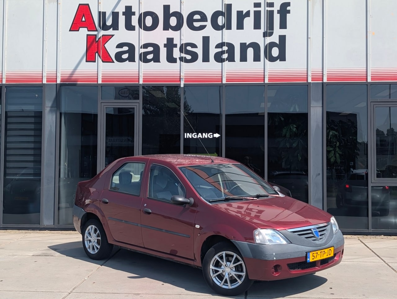 Dacia Logan - 1.4 Lauréate - ZO MEE - EXPORT - AutoWereld.nl