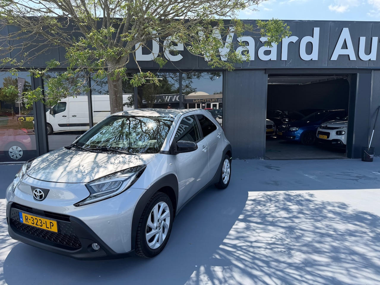 Toyota Aygo X - 1.0 VVT-i MT first/ airco/camera/ LM velgen/12 maanden garantie - AutoWereld.nl