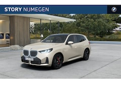 BMW X3 - 30e xDrive M Sport Automaat / Panoramadak / Trekhaak / Sportstoelen / Adaptieve LED / Park