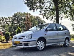 Nissan Almera Tino - 1.8 Automaat, nieuwe APK
