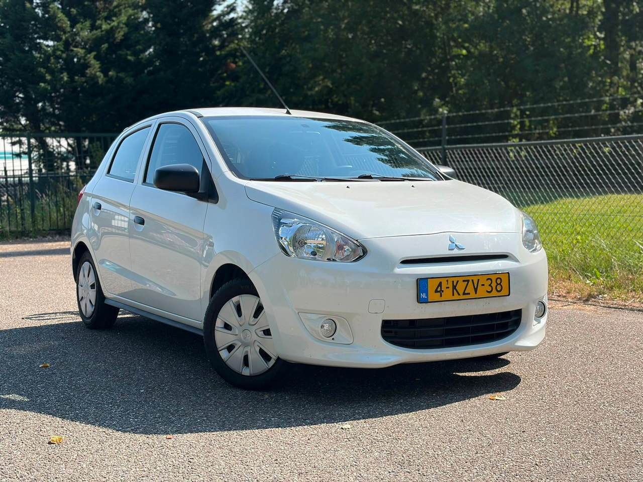 Mitsubishi Space Star - 1.0 Inform/airco/fietsendrager! - AutoWereld.nl