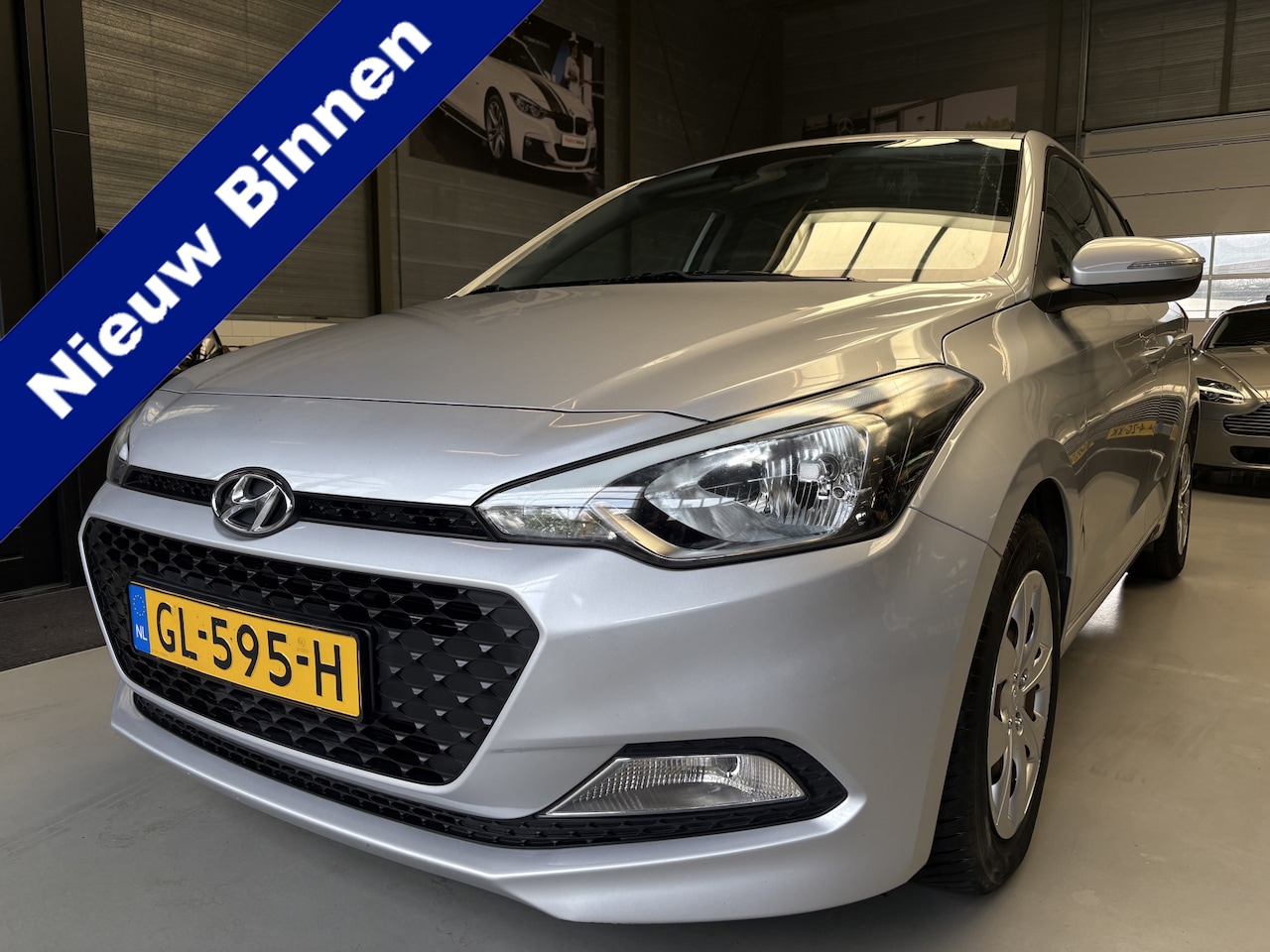 Hyundai i20 - 1.2 LP i-Drive Cool Airco, Elektrische ramen - AutoWereld.nl