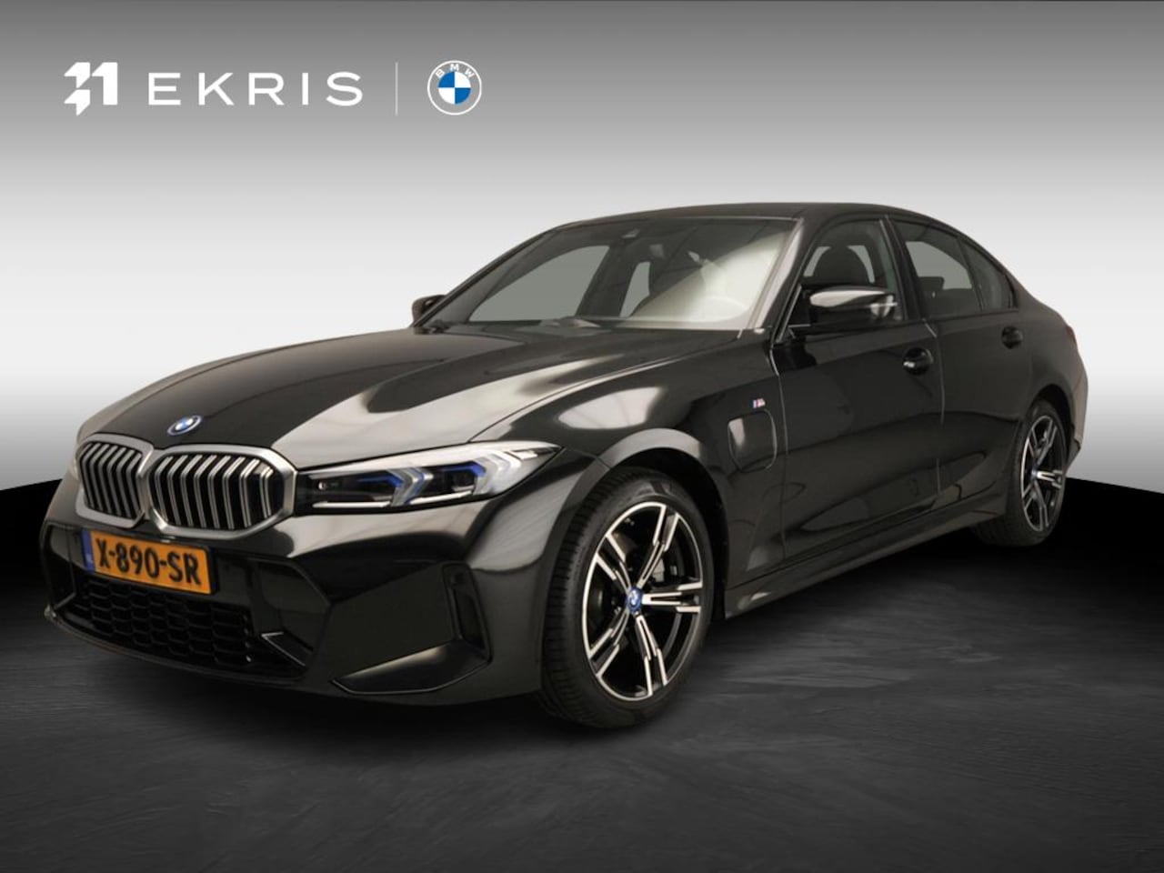 BMW 3-serie - Sedan 320e | M-Sportpakket | LED | Navigatie | Sportstoelen | Stoelverwarming | Shadow lin - AutoWereld.nl