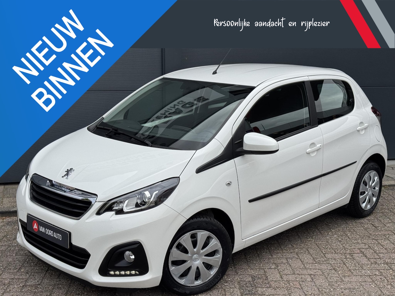 Peugeot 108 - CarPlay / Camera / 100% Onderhoud / Geen Import - AutoWereld.nl