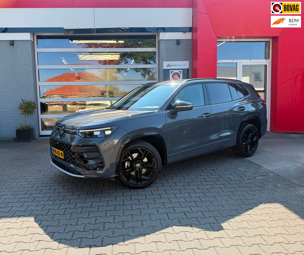 Volkswagen Tayron - 1.5 eTSI 7 Persoons Trekhaak, R-Line - AutoWereld.nl