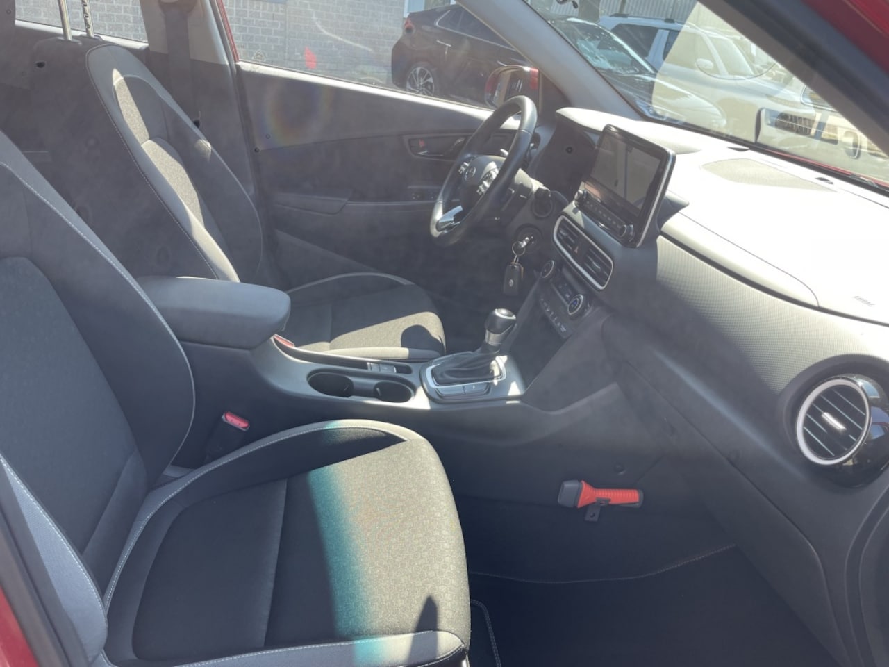 Hyundai Kona - 1.6 GDI HEV Comfort Navi*RIJKLAARPRIJS*