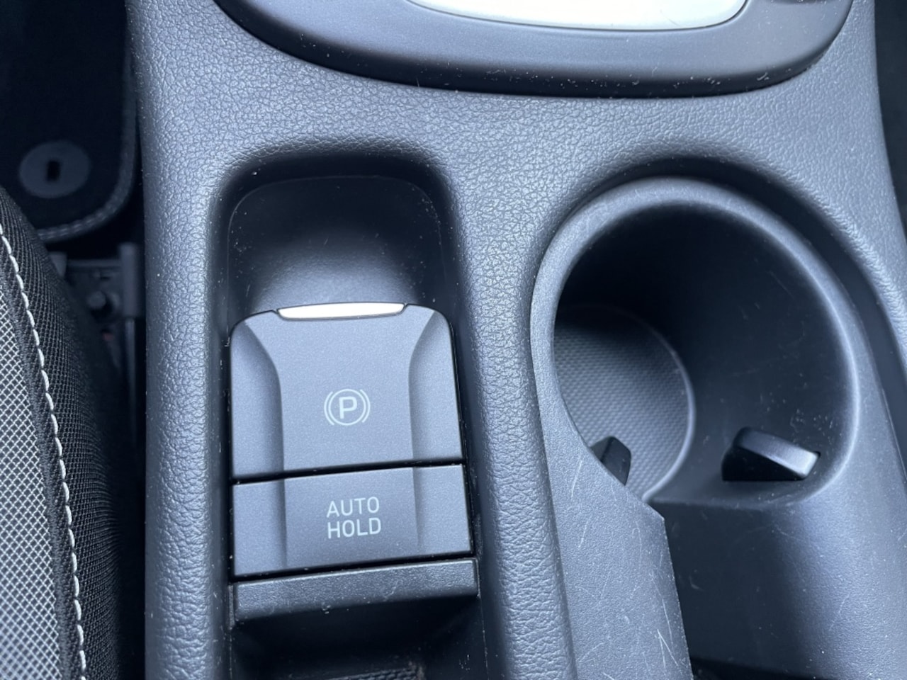 Hyundai Kona - 1.6 GDI HEV Comfort Navi*RIJKLAARPRIJS*