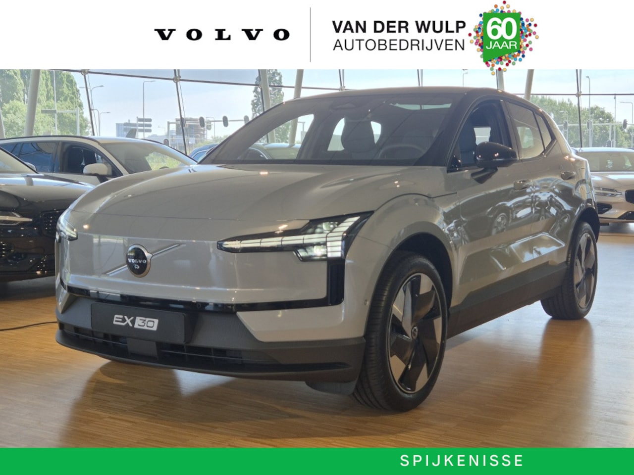Volvo EX30 - P5 Long Range 69kWh/272PK Ultra Europa | 360 | BLIS | Elektrisch Stoelen | - AutoWereld.nl